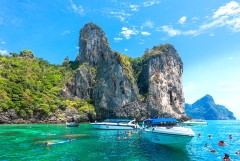 【普吉物语】豪华双体帆船垂钓浮潜+大小PP岛+神仙半岛+帝王岛+珊瑚岛+大堡礁+天堂湾+打卡夜市